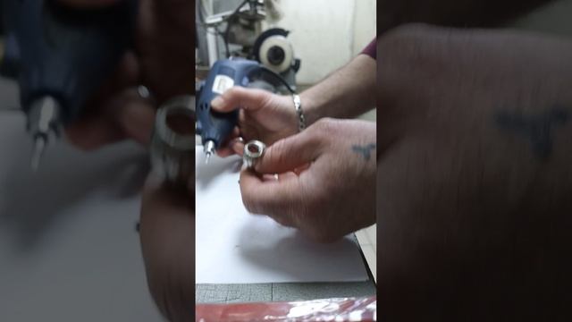 Ремонт перстня серебряного.mp4