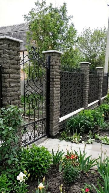 Забор для коттеджа или дома из бриз блоков!