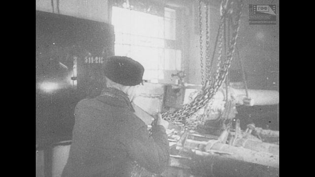 «Ленинград в борьбе» (1942)