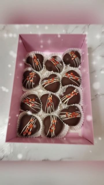 Подарки: зефир, наполеон и картошка