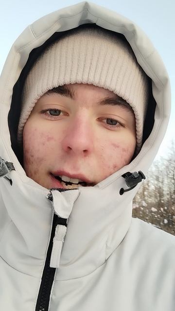 Очень важно делать шаги вперёд, пусть даже маленькие, но шаги честные и свои! Всё получится.