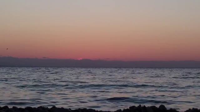 Israel_Kamakawiwoole_-_Over_The_Rainbow