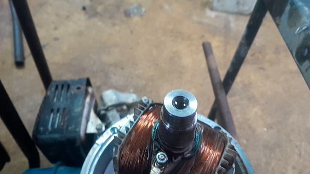 как снять якорь(ротор) на бензогенераторе