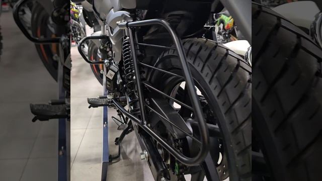 Мотоцикл BAJAJ Pulsar 180