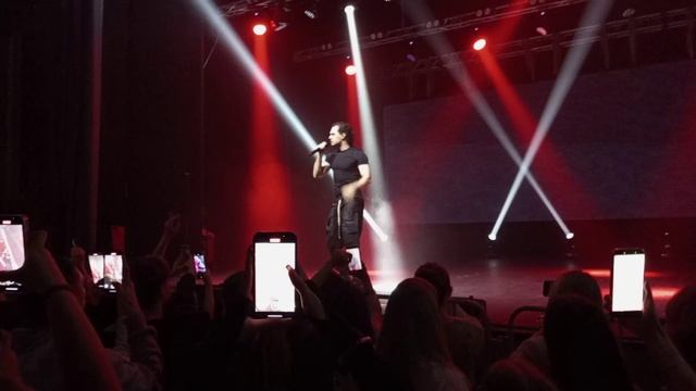 Коста Лакоста - По улицам