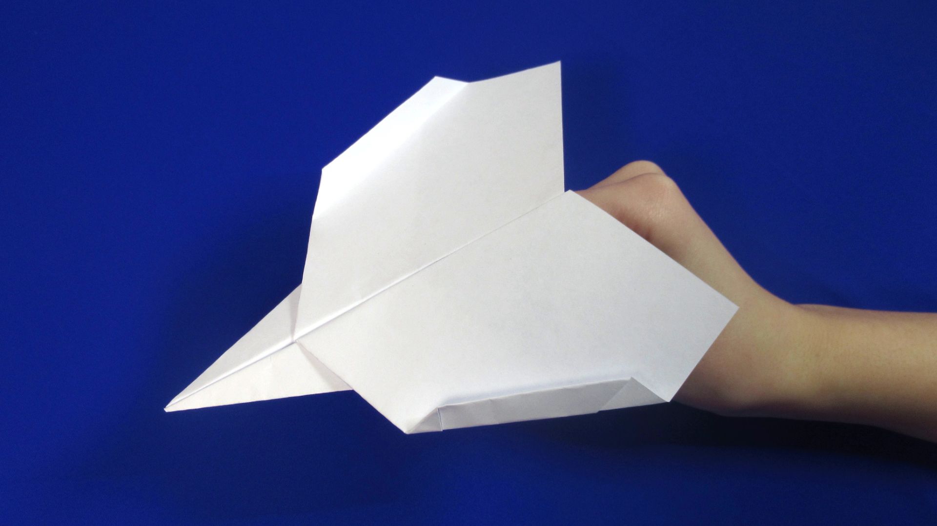 Как сделать простой оригами самолетик. Самолетик из бумаги быстро и просто