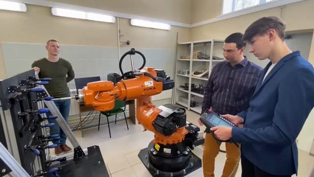 Мастеркласс по инкрементальному формообразованию SPIF