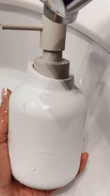 Что общего у наших новых аксессуаров для ванной и тёплой гальки на морском берегу?