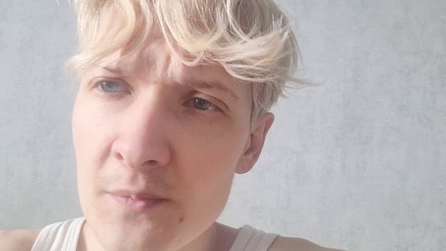 я слишком слаб. 877 видео