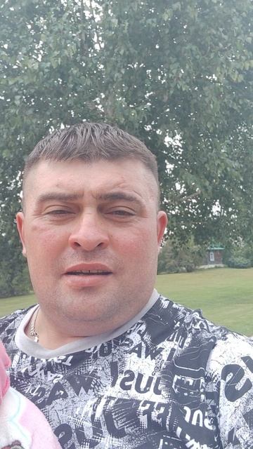 Азат Халимов..цветые кустики..дочка..с семьёй..отдых..