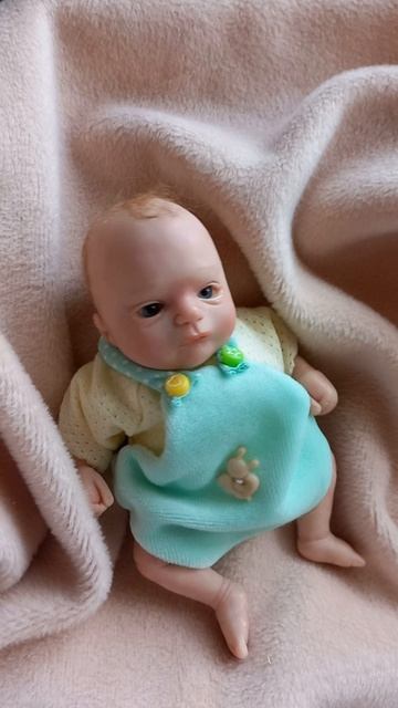 кукла младенец мальчик/ мини реборн из полимерной глины