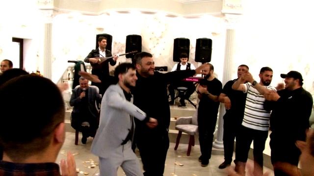 в Донецке день рождения