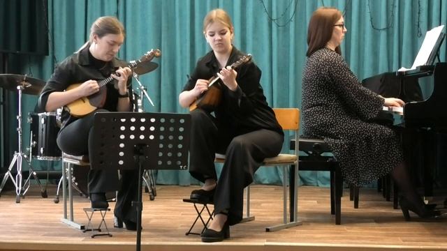 Дуэт домристов Кивачук Арина, Кивачук А.С., ДМШ №11 г.Прокопьевск