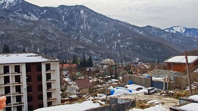 Продан.
Уч 10 Сот Поляна +7 9 6 6 770 43 77