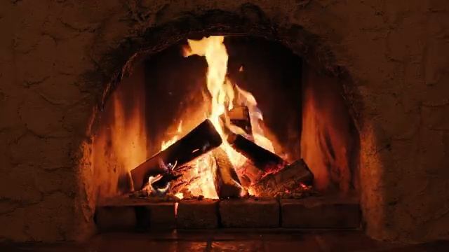 Уютный камин