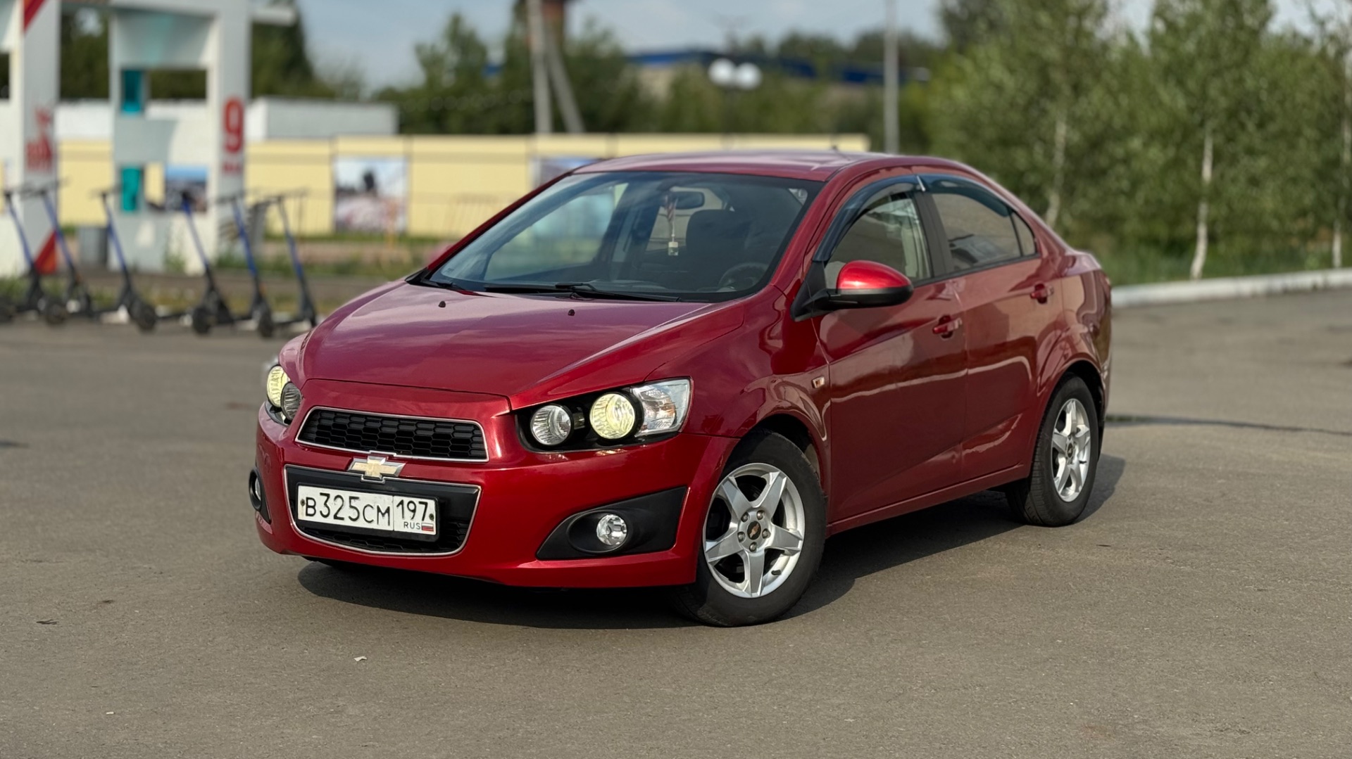 Николай Савельев