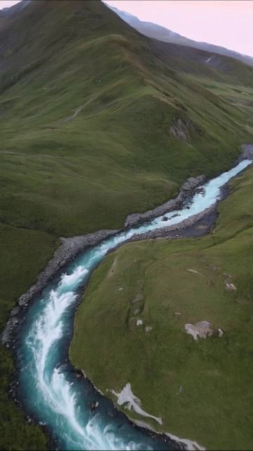 Удивительная красота горной реки #природа #пейзаж #река