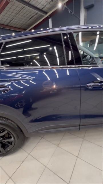 Omoda C5 на комплексе по защите кузова автомобиля. Оклейка зон риска, полировка и керамика.