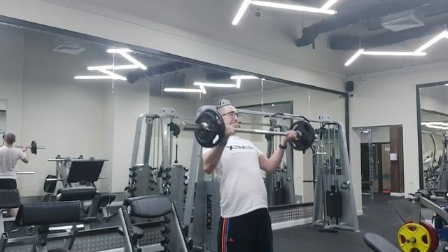 Подъём штанги.mp4