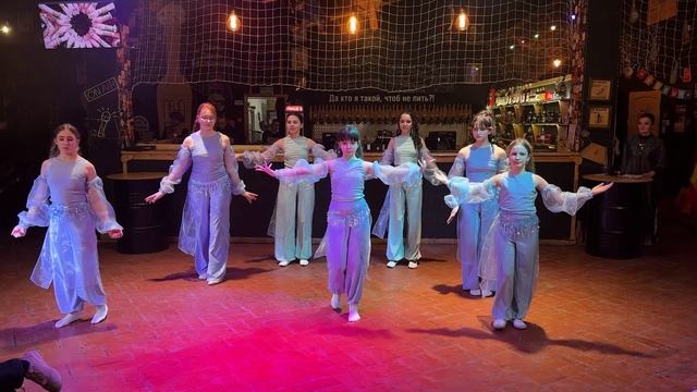 Zlata Tribe | Медуза