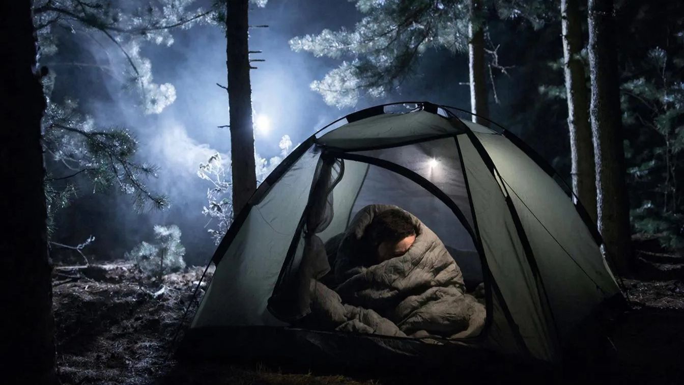 Первая в жизни ночевка в палатке - замерз