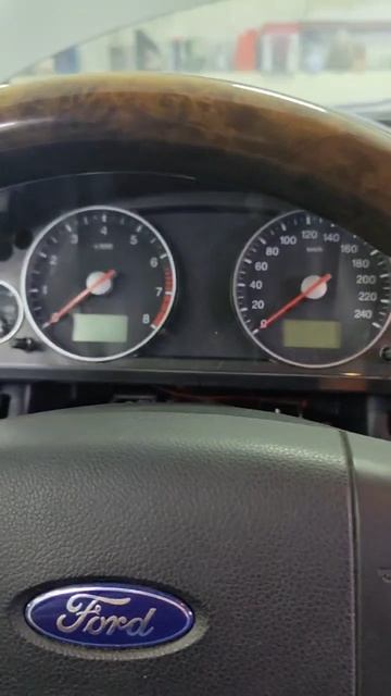 Джумбер — редкий специалист, мастер по ремонту электронных блоков управления