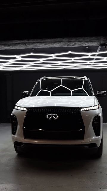 INFINITI QX80 2025 года
