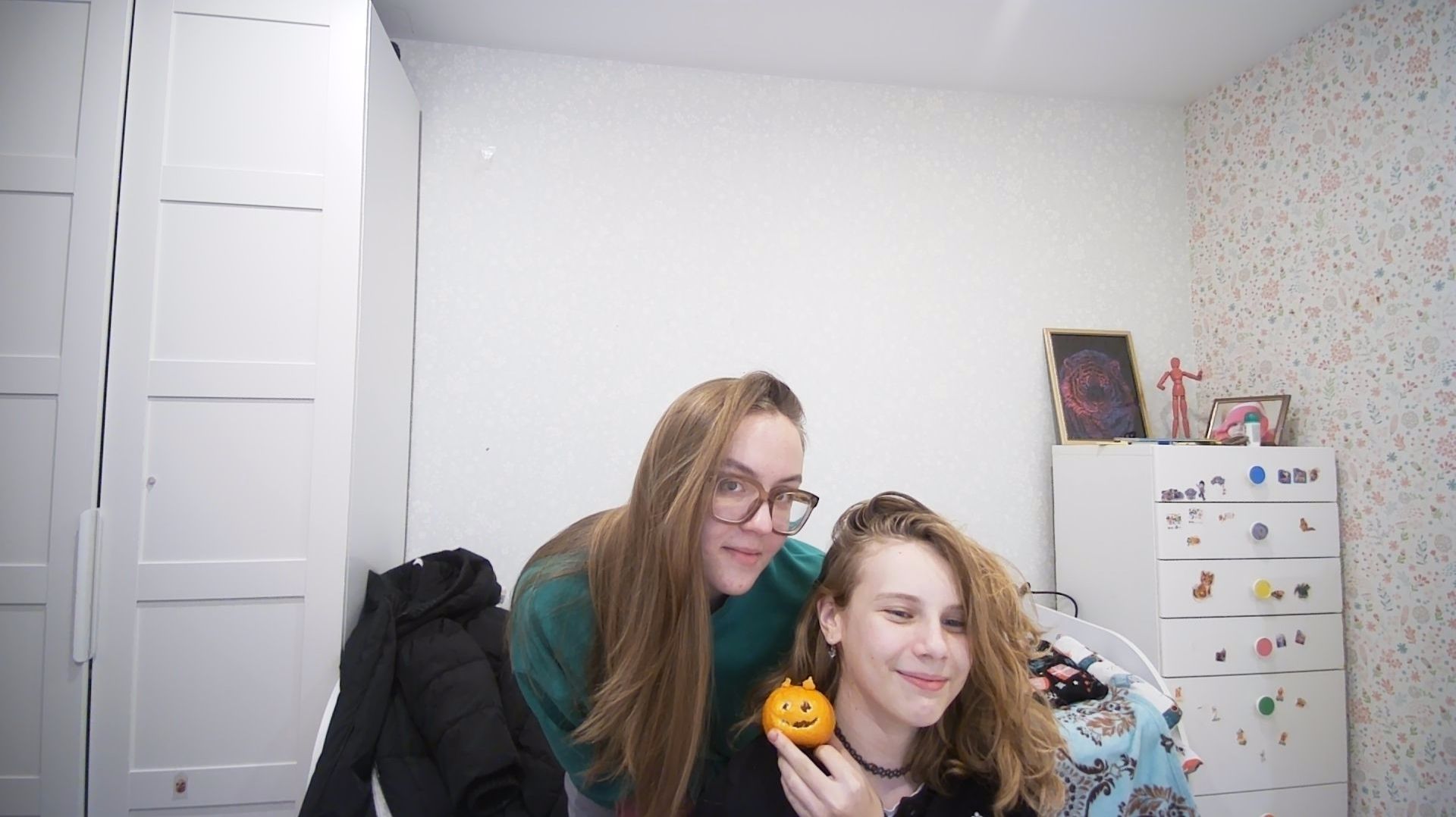 Она больше чем репетитор