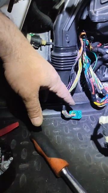 Джумбер — редкий специалист, мастер по ремонту электронных блоков управления