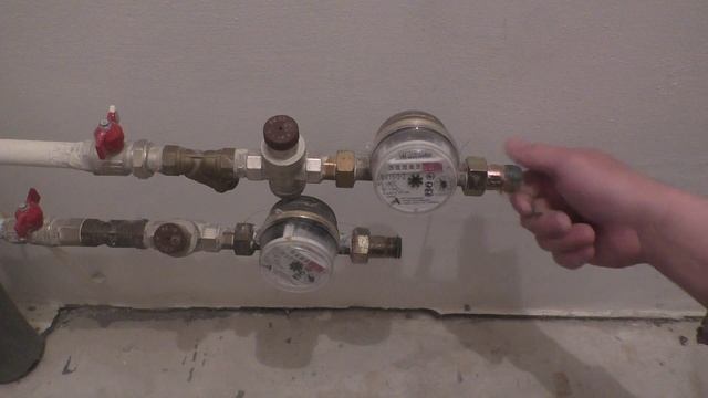 Сборка сантехнических резьбовых соединений.