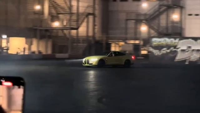 Езда на BMW дрифт