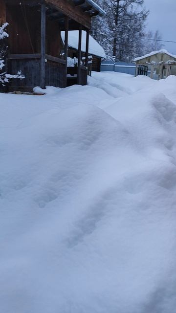 Сугробы во Владимирской области
