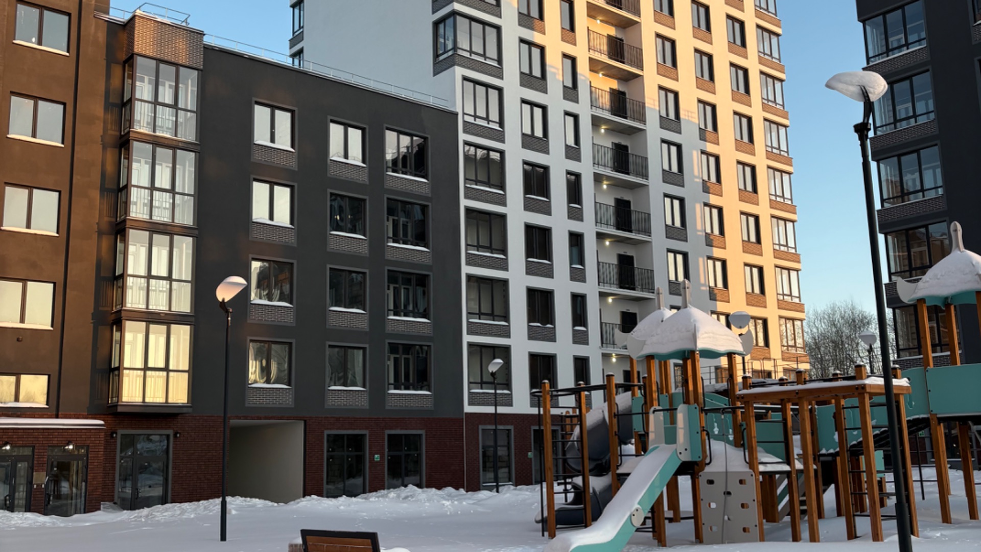 42B7C92C-B7E1-4873-AAEA-DA6B03F5592B