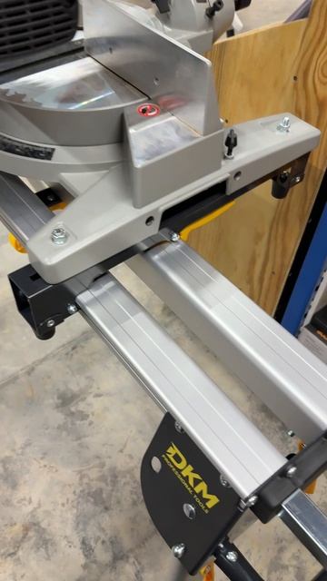 Подставка для торцовочной пилы DKM MSS-L175