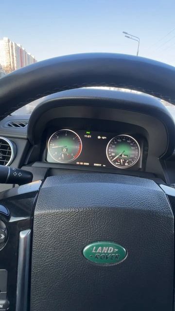 Установка TFT приборной панели от L322 в Land Rover Discovery 4