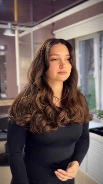 Актуальные оттенки в студии КРУТЫХ ВОЛОС