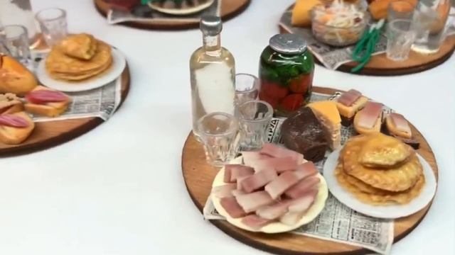 4 миниатюры 