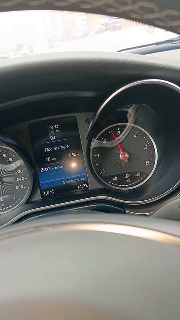 Мерседес V 447