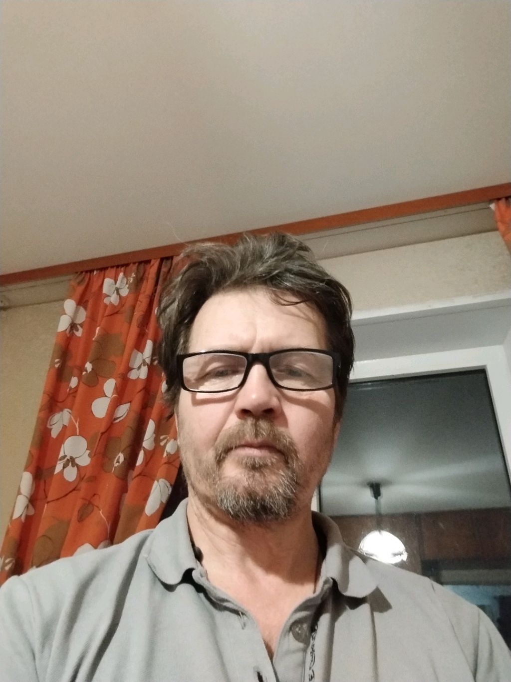 Поэт🌹👀😎😍😔💖🔥