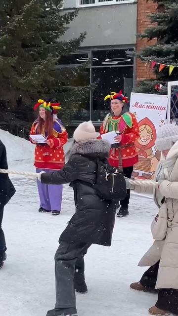 Масленичные гулянья в Университете сервиса