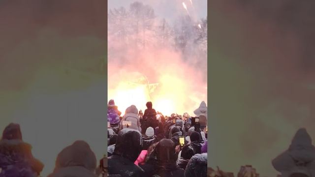 Сожгли куклу на масленицу 🤟😎
Полное видео 
T.me/armanshowofficial