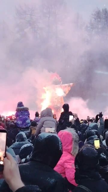 Сожгли куклу на масленицу 🤟😎
Полное видео 
T.me/armanshowofficial