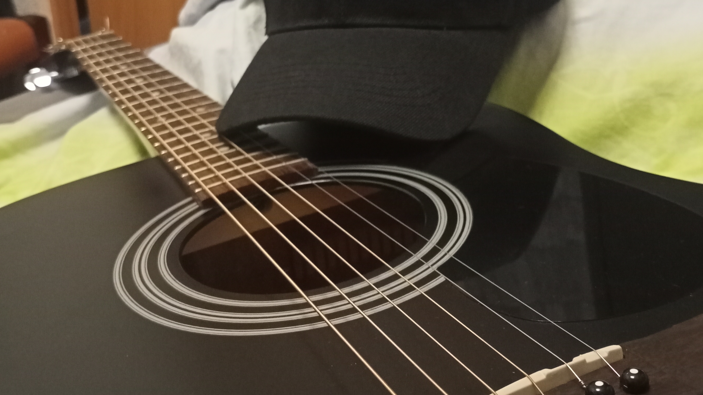 Трава у Дома..