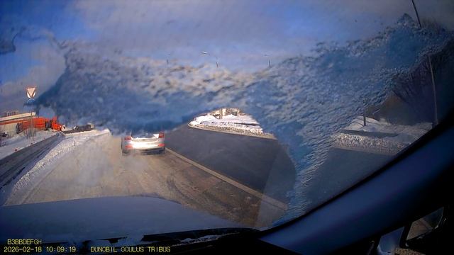 инспектор ОБ ДПС ГИБДД УВД по ЮАО ГУ МВД России по г. Москве берёт взятку 18.02.2026 г в 10:03 съезд