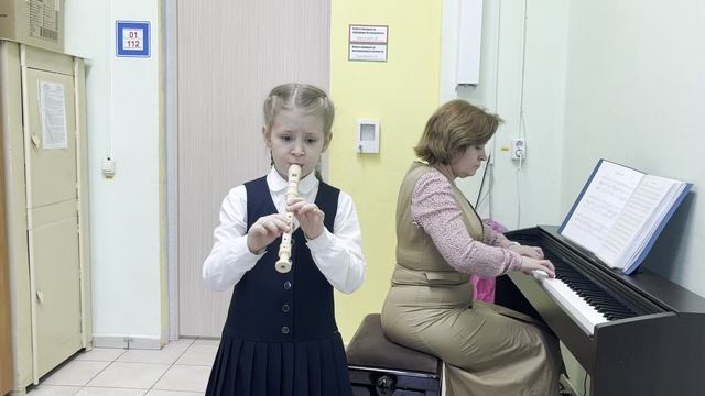 Губко Эльвира, 7 лет, младшая группа блокфлейта, МБУ ДО ДШИ №1