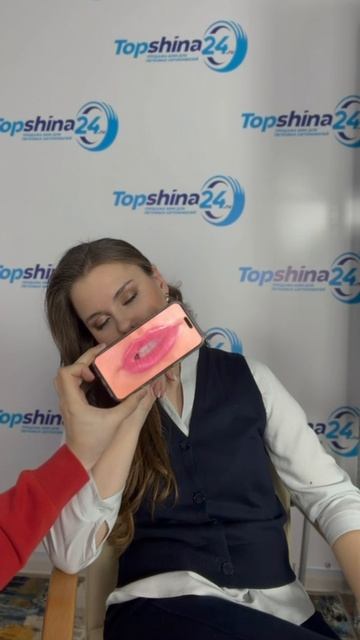 Мужчинам на заметку! Кстати, девушки тоже будут рады новым шинам... на 8 марта