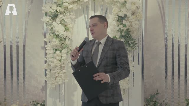 Выездная регистрация Казань. Церемониймейстер. Свадебный регистратор церемоний.Свадебный ведущий.