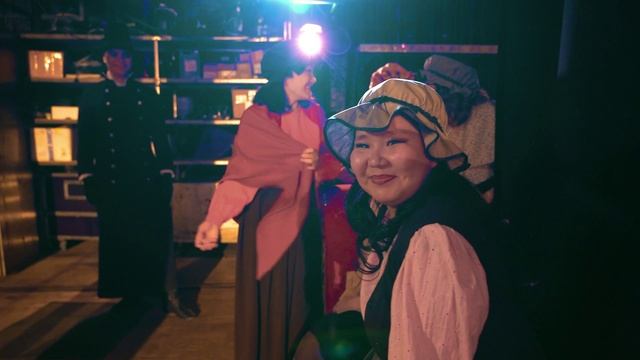 Служебный Вход_3