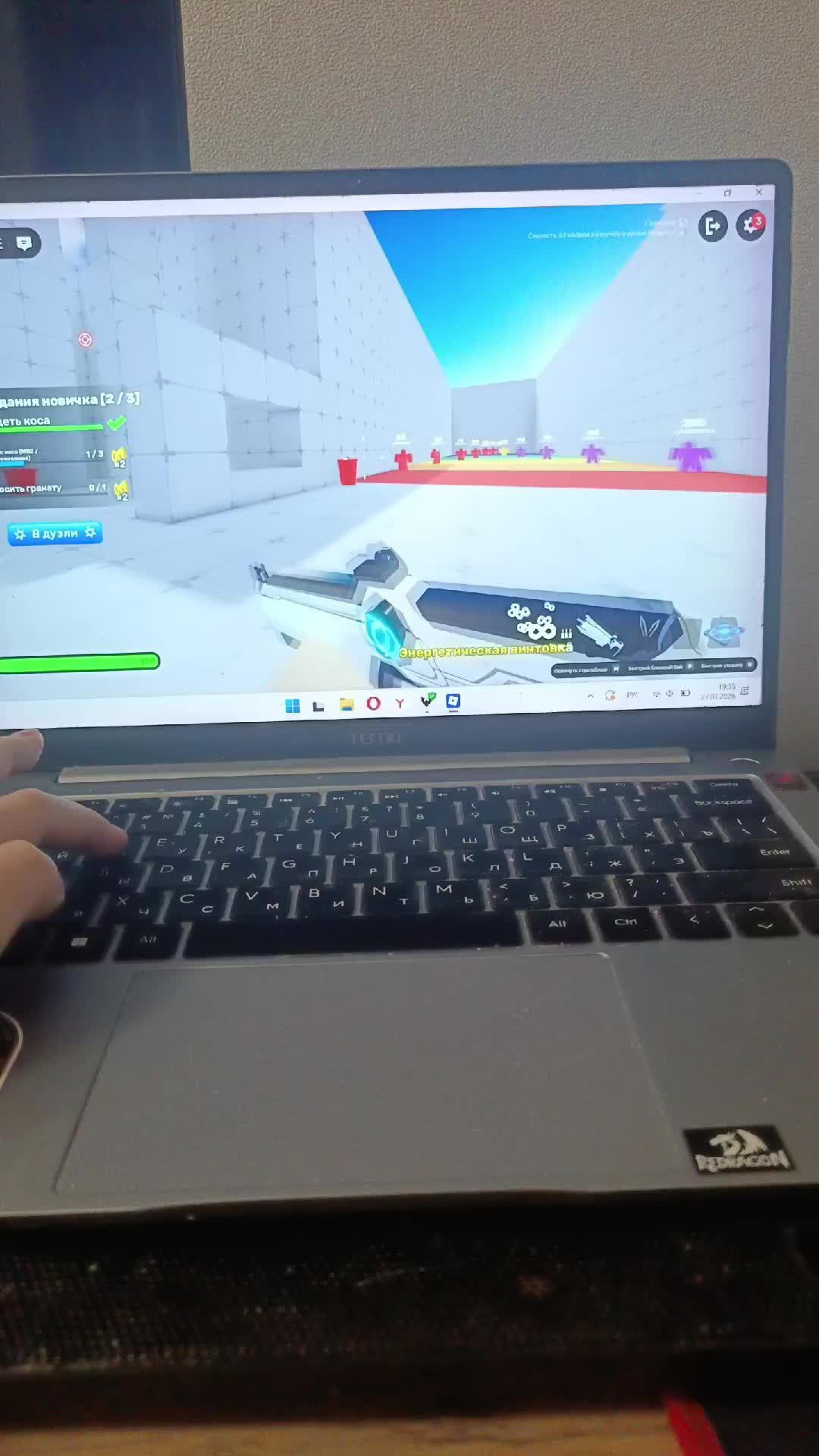 играю в роблокс