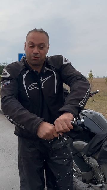 F48d220ea74360052a1b81f2d364a77b